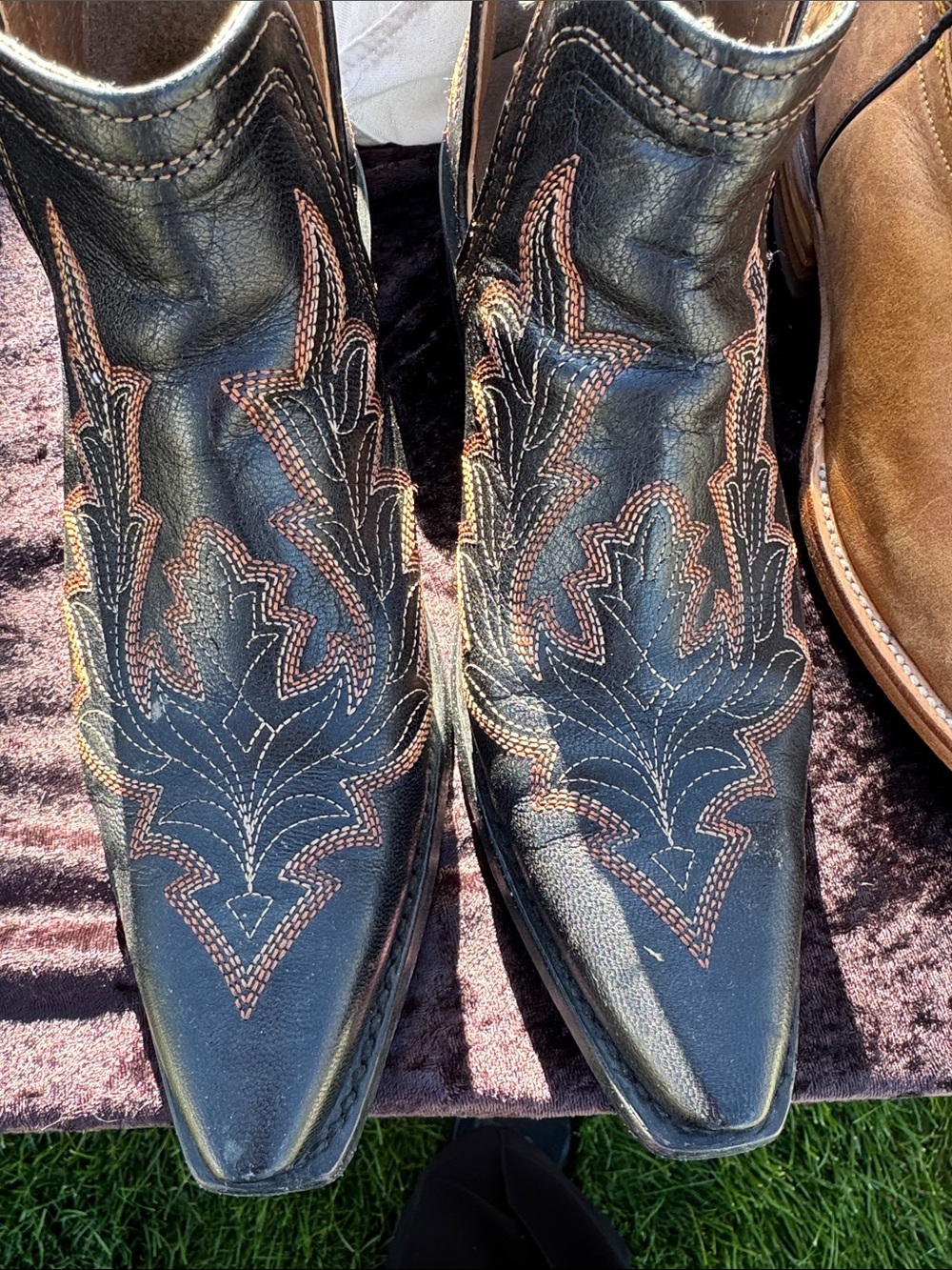 Ariat Black Leather Moccasin-Style Western Boots with Tan Stitching